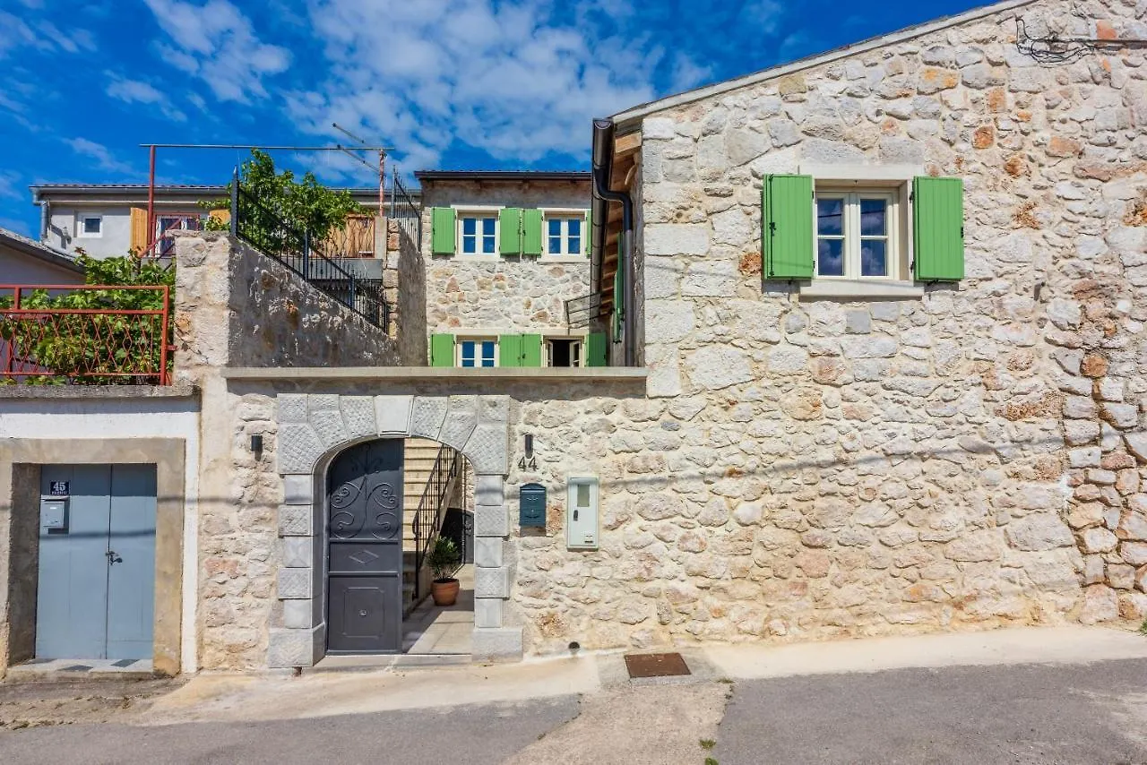 Stone Villa Mavric Grizane-Belgrad