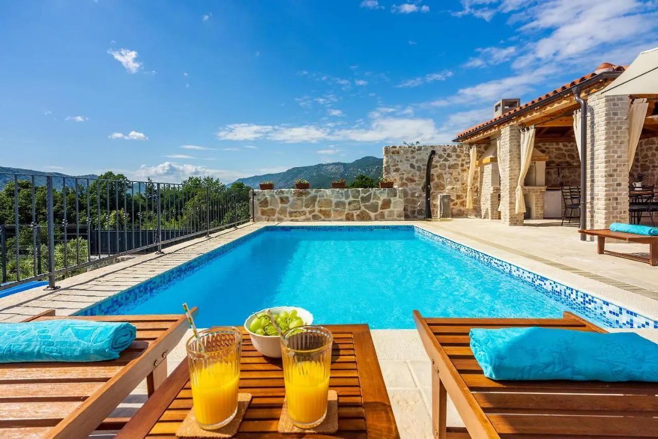 Stone Villa Mavric Grizane-Belgrad 0*,