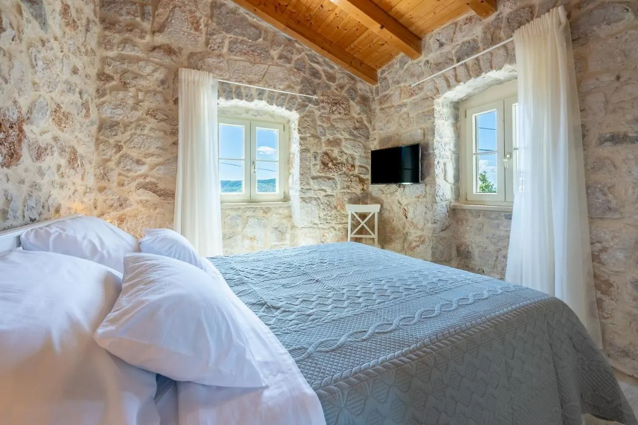 Stone Villa Mavric Grižane