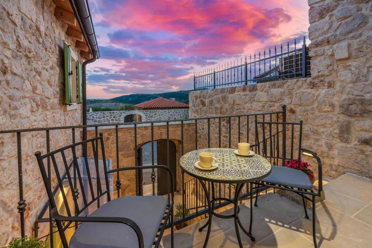Stone Villa Mavric Grizane-Belgrad