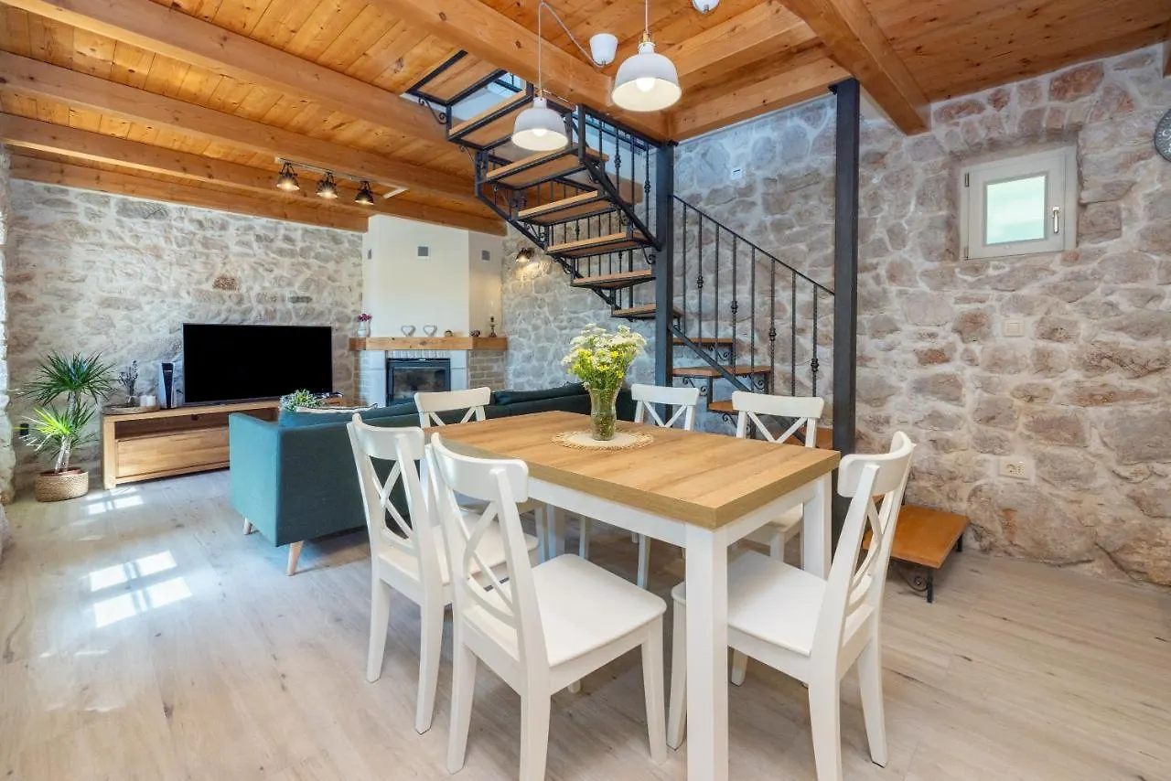 Stone Villa Mavric Grizane-Belgrad