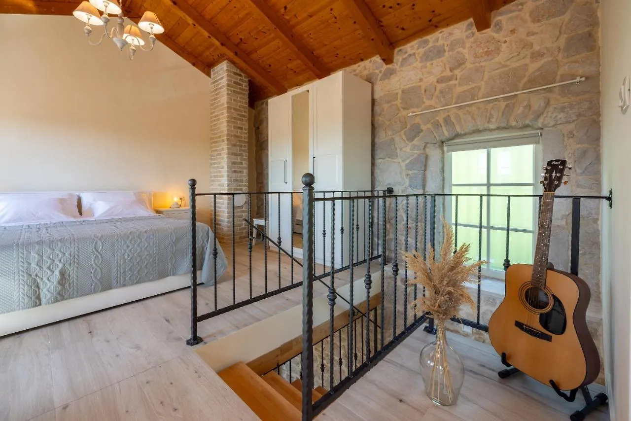 Stone Villa Mavric Grizane-Belgrad 0*,  Croatia