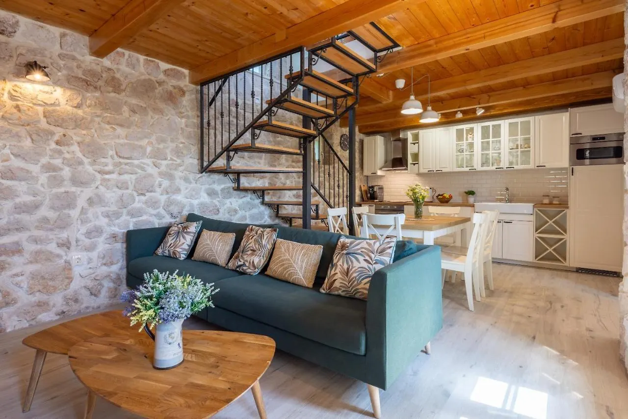 Stone Villa Mavric Grizane-Belgrad Croatia